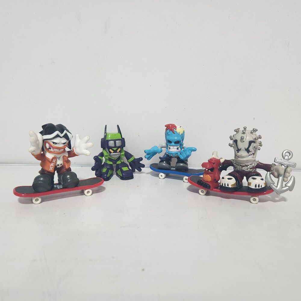 Tech Deck Dudes & Boards Lot: Pierce, Adam, Simon, Devastator, Mini Dragon